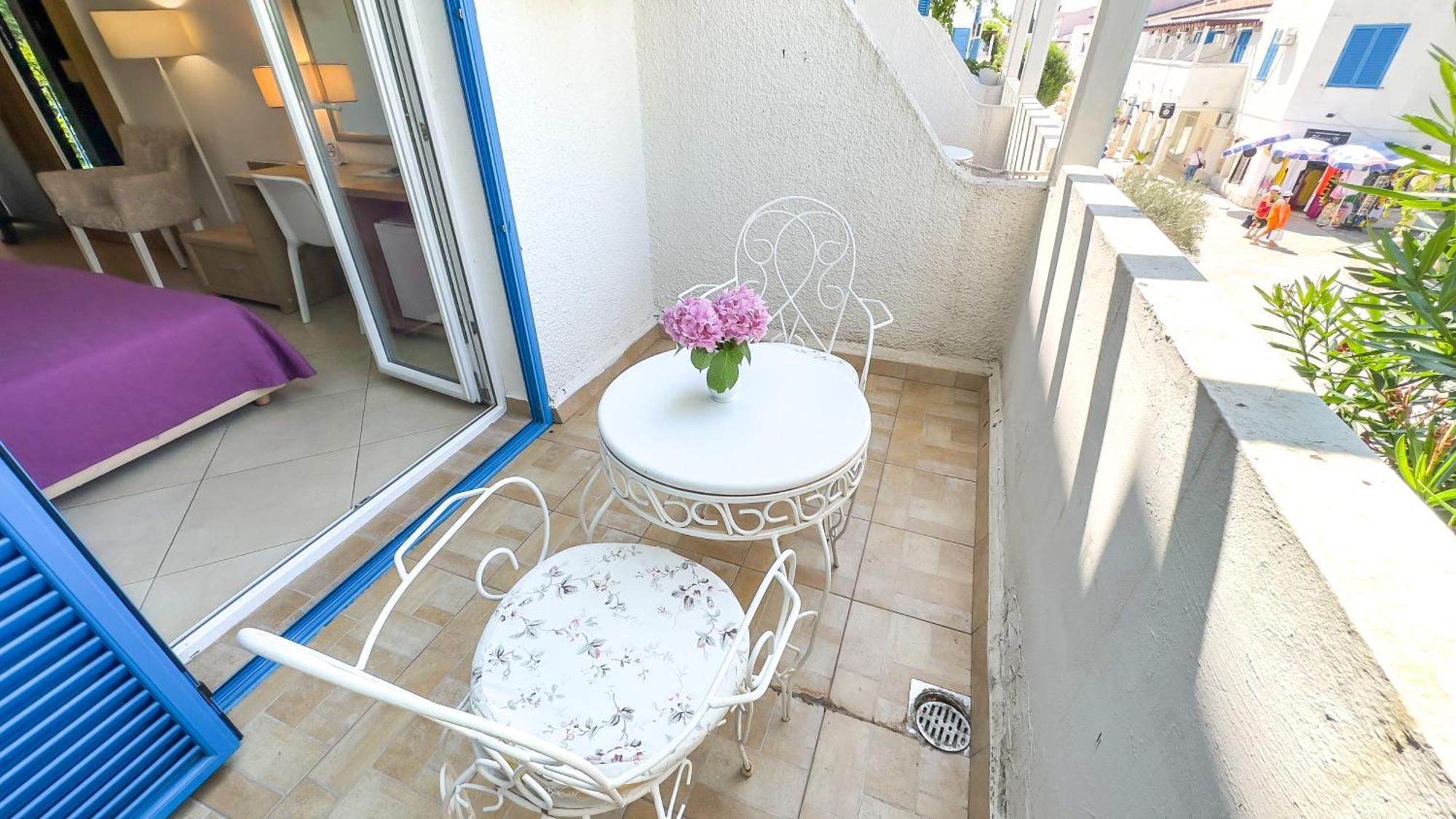 Hotel Slovenska Plaza Standard Budva Exterior photo