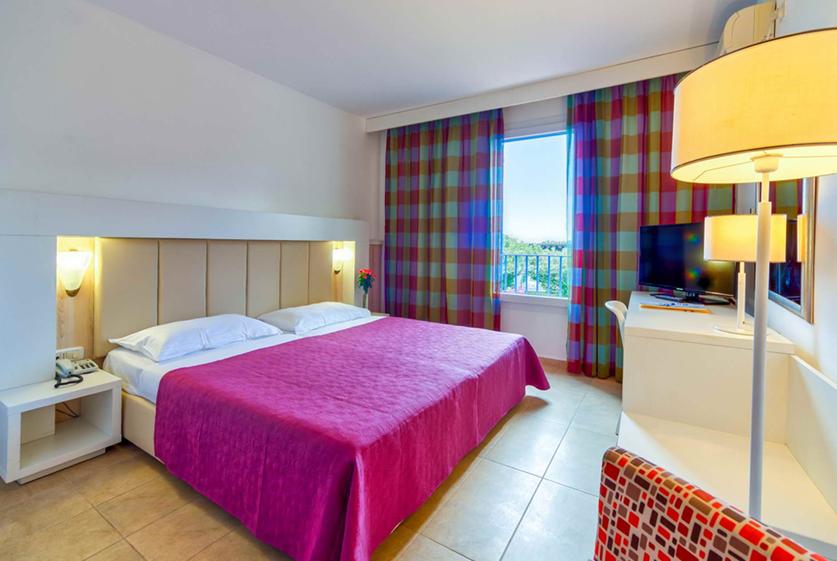 Hotel Slovenska Plaza Standard Budva Exterior photo
