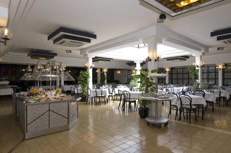 Hotel Slovenska Plaza Standard Budva Exterior photo